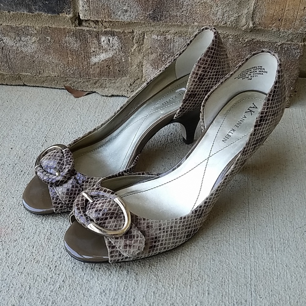 Anne Klein Snake print Sandals
